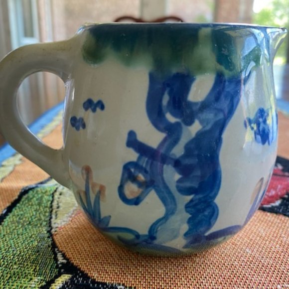 Vintage * MA HADLEY signed SYRUP PITCHER * Tapping Tree design * Blue & White - Picture 5 of 8